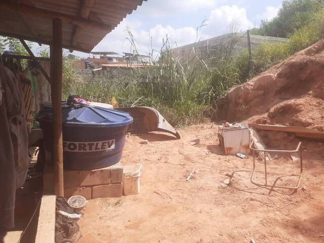 Casa para Venda em Ribeirão das Neves - 3