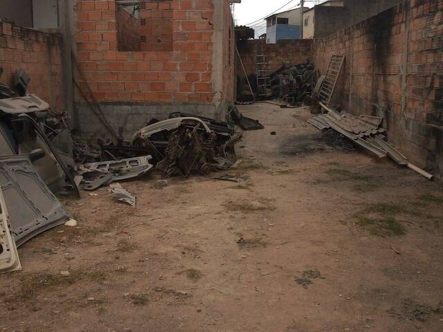 Área para Venda em Ribeirão das Neves - 2