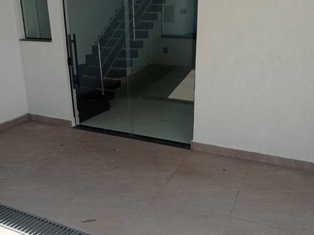 Casa para Venda em Belo Horizonte - 2
