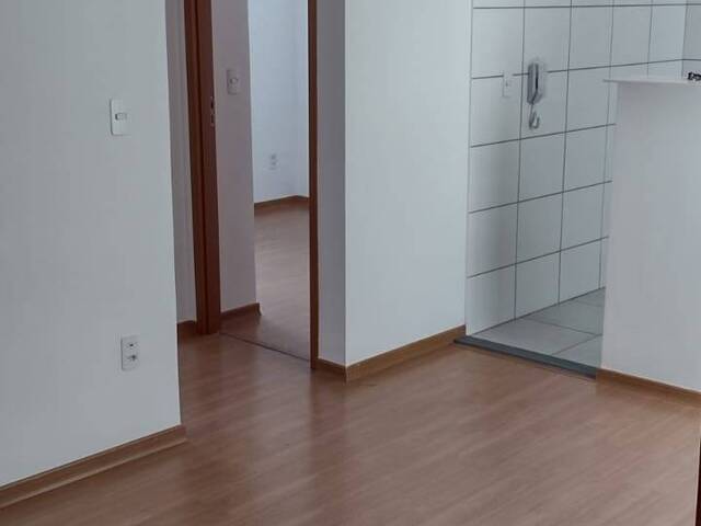 #311 - Apartamento para Locação em Ribeirão das Neves - MG