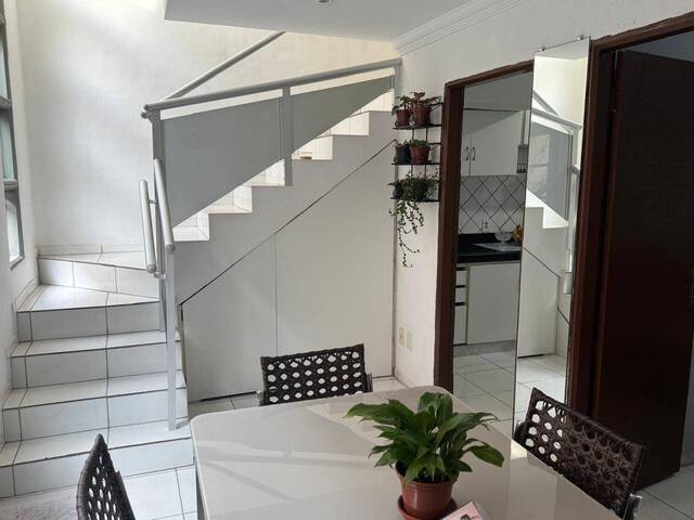 Casa para Venda em Belo Horizonte - 2