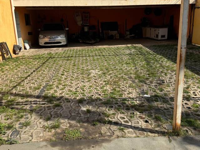 #420 - Casa para Venda em Ribeirão das Neves - MG