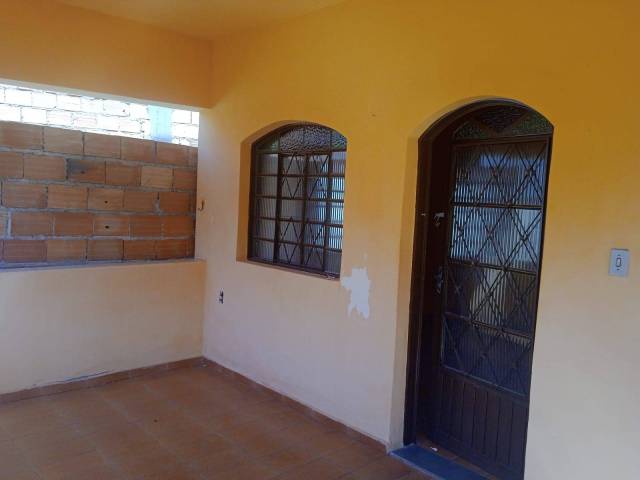 Casa para Venda em Belo Horizonte - 2