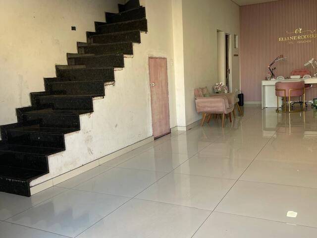 #443 - Casa para Venda em Contagem - MG