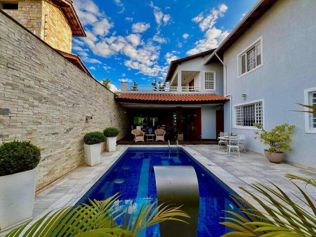 Casa para Venda em Belo Horizonte - 2