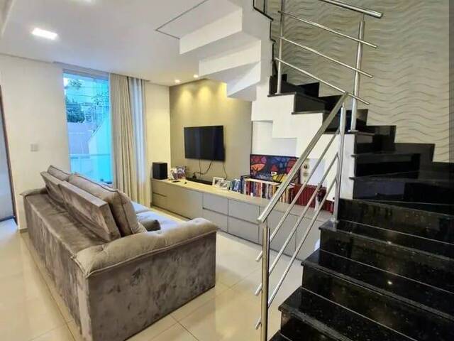 Casa para Venda em Contagem - 4