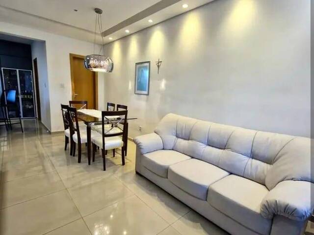 #463 - Casa para Venda em Contagem - MG