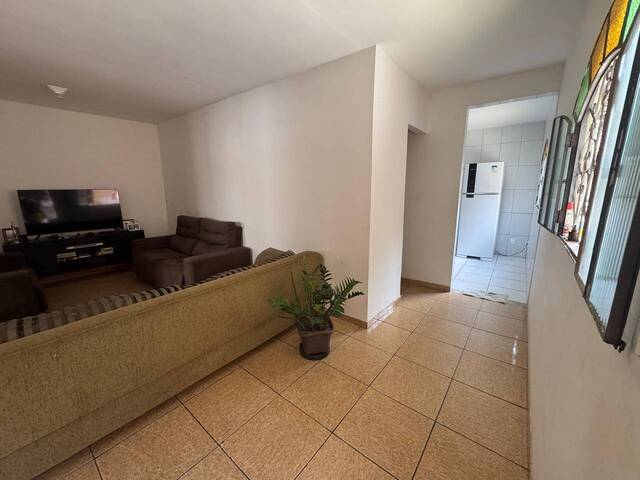 Casa para Venda em Ribeirão das Neves - 2