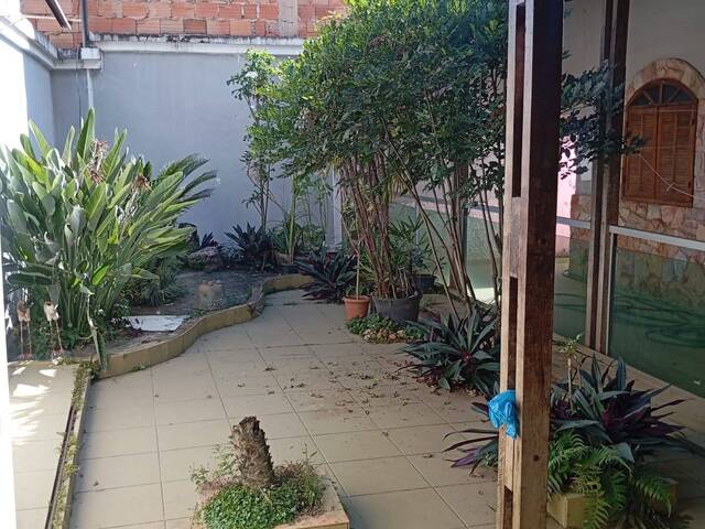 Casa para Venda em Ribeirão das Neves - 3