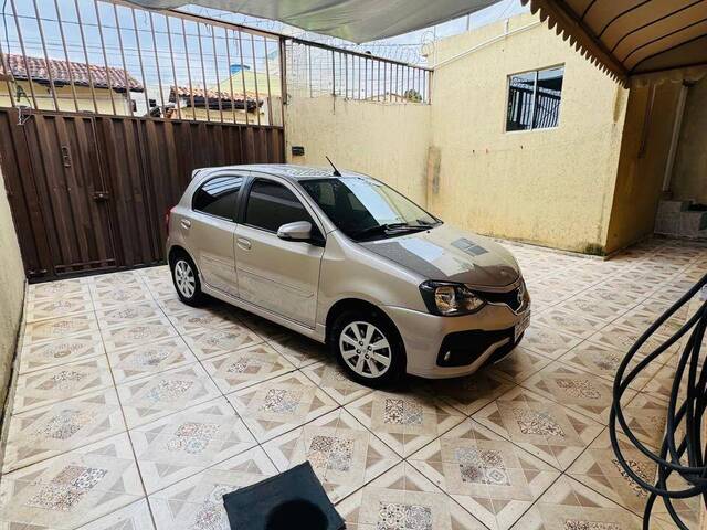 Casa para Venda em Ribeirão das Neves - 2