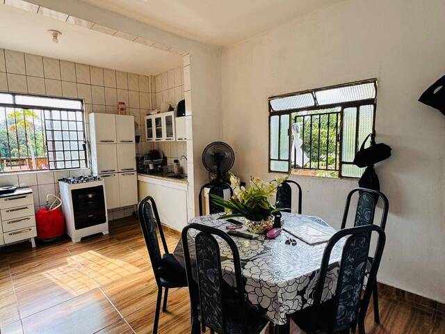 Casa para Venda em Ribeirão das Neves - 5