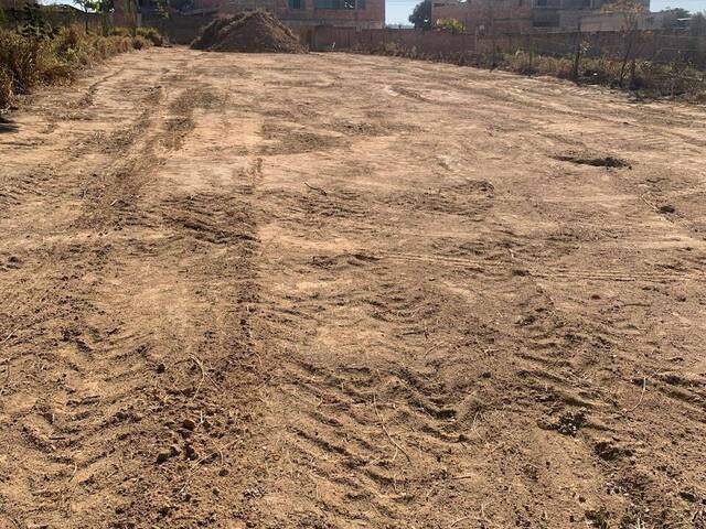 Área para Venda em Esmeraldas - 3