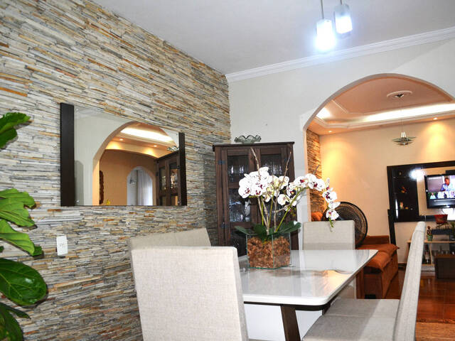 Casa para Venda em Belo Horizonte - 3